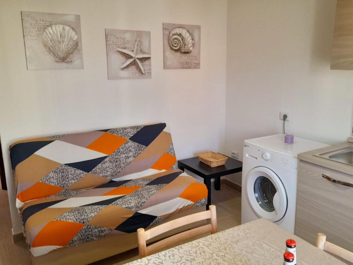 Casa Vacanze Da Michele E Azzurra Lotzorai Bagian luar foto