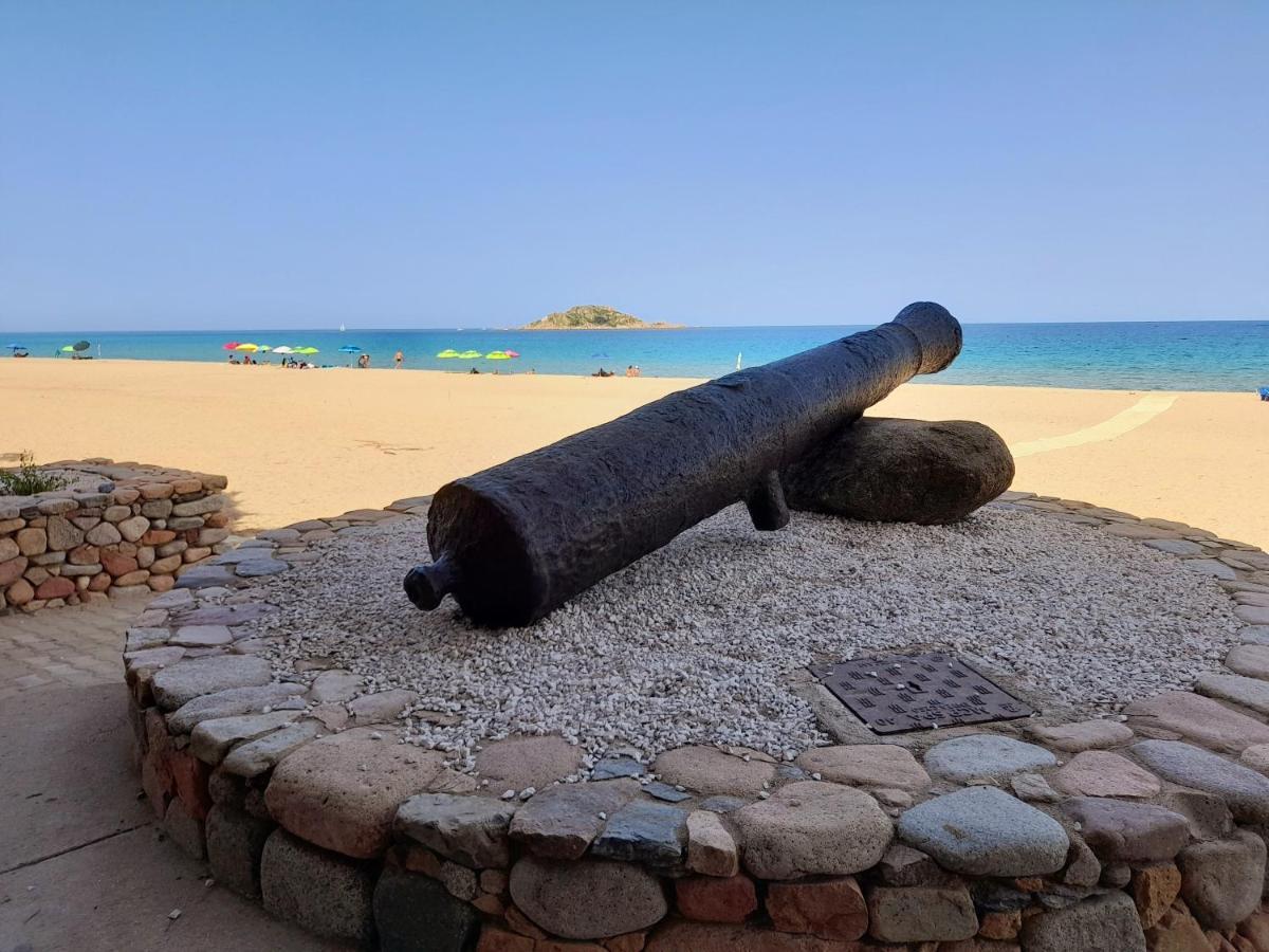 Casa Vacanze Da Michele E Azzurra Lotzorai Bagian luar foto