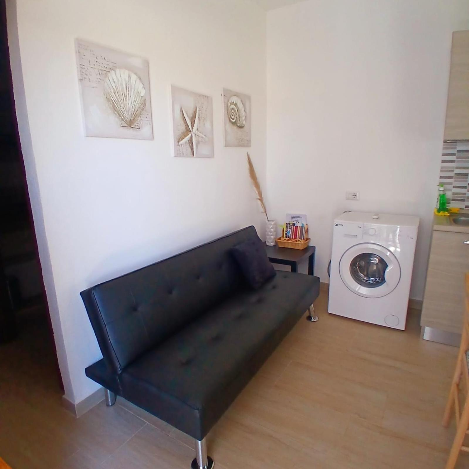 Casa Vacanze Da Michele E Azzurra Lotzorai Bagian luar foto